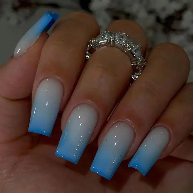 24PCS Press On Nails - Gradient Blue