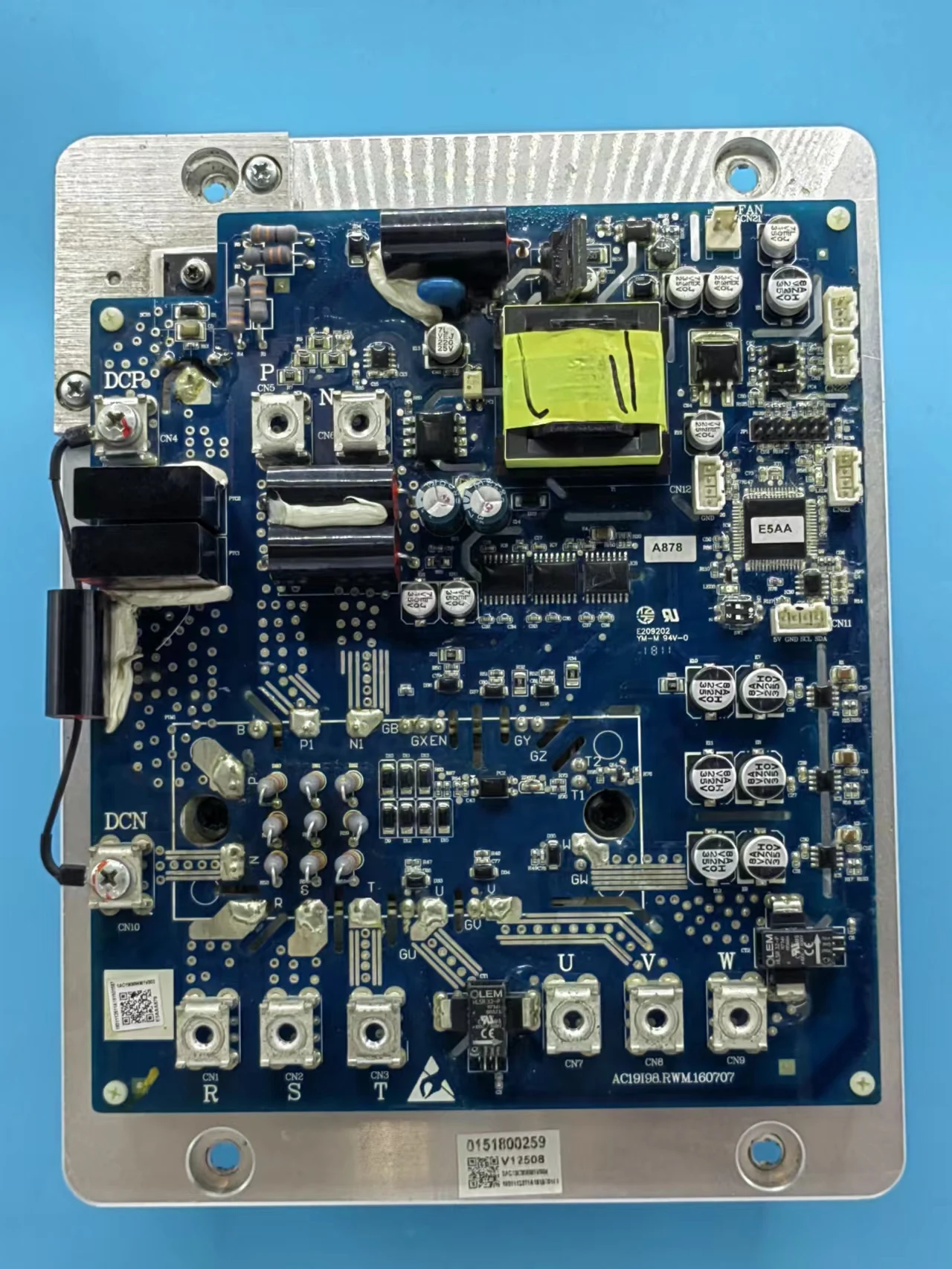 

Плата модуля привода компрессора кондиционера 0151800259 V12508, демонтажные детали
