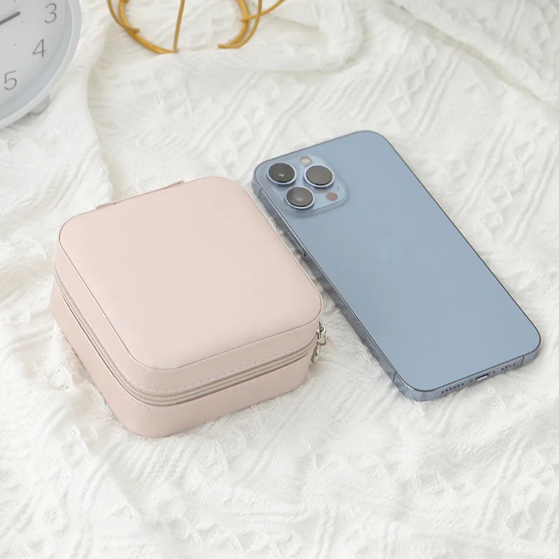 Рисунок 3 - Портативная шкатулка для ювелирных изделий