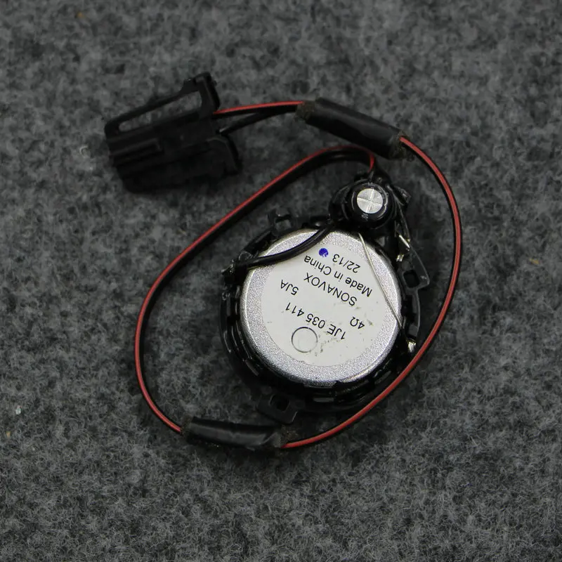 For Polo Passat Touran Bora golf Jette Octavia Front A-pillar tweeter Treble