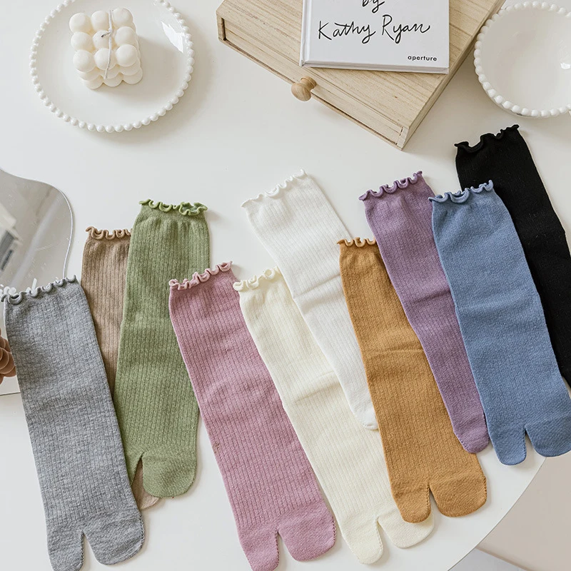 Tabi Toe Socks Unisex Cotton Split Toe Socks Simple Comfortable Two-Toed Japanese Harajuku Men Women's Tabi