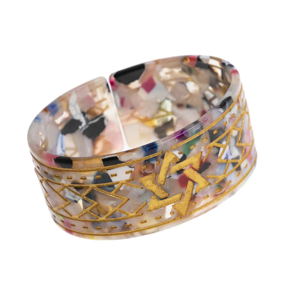 Louis Vuitton resin bangle bracelet  Resin bangles, Bangle bracelets,  Louis vuitton jewelry