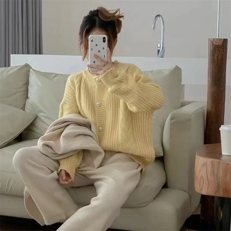 Women Autumn Knitted Cardigan Sweater