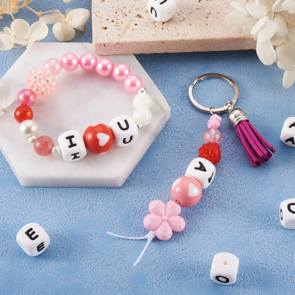 50Pcs Vowel Letter Silicone Beads 12mm Cube Alphabet A E I O U Silicone Letter Beads for Teethers DIY Necklace Keychain Jewelry