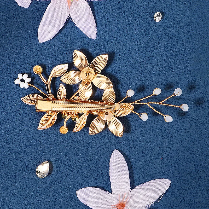 Alloy Flower Bridal Hair Clips Party Banquet Mori Hairpin Headdress Crystal Beaded Jewelry Accessories For Women