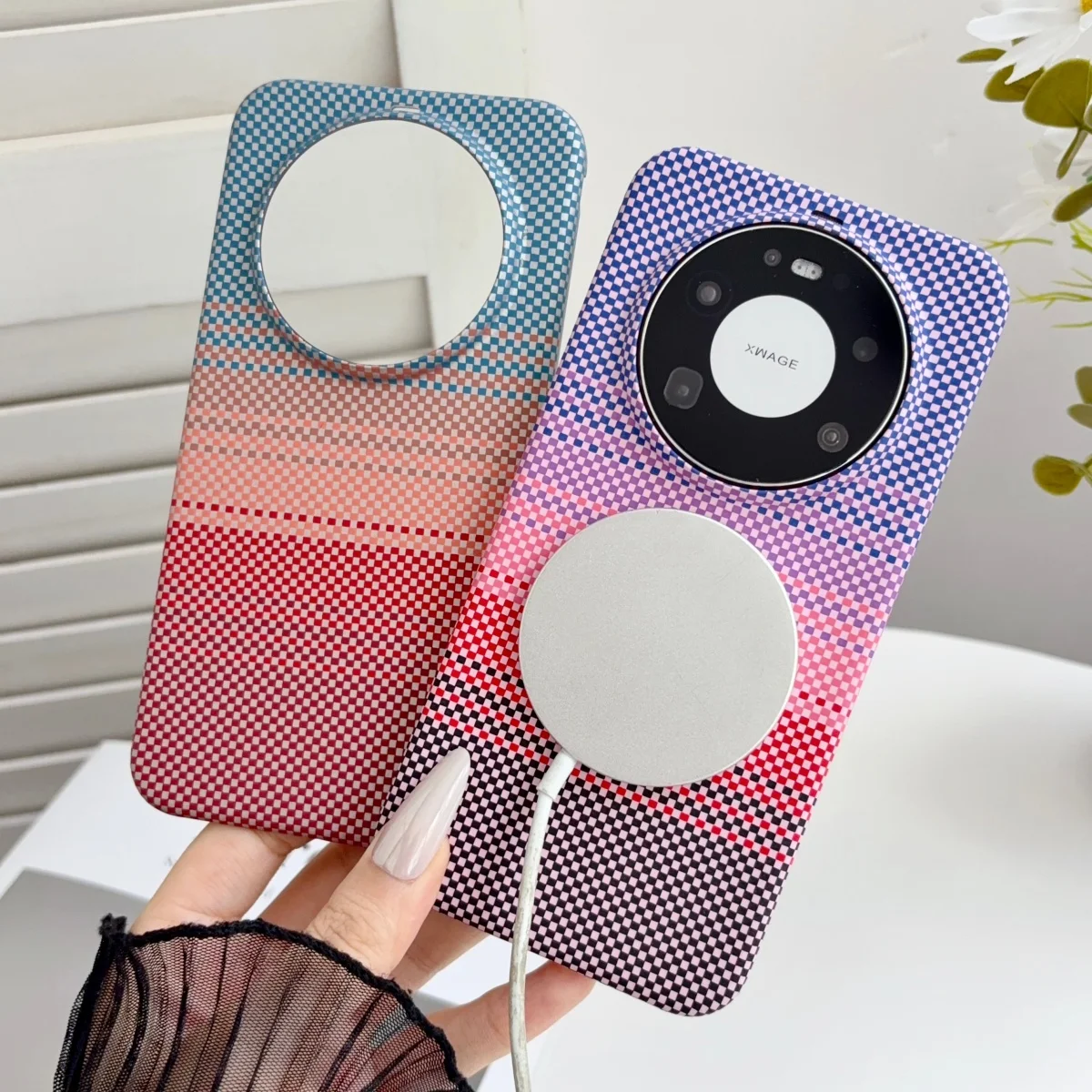 Luxury Carbon Fibre Kevlar Magnetic Phone Case with Magsafe Charging Feature