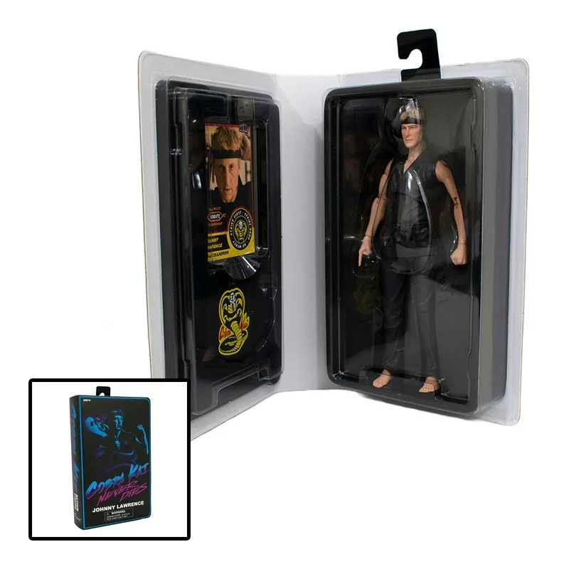 Diamond Select Toys Cobra Kai Johnny Lawrence Sdcc 2022 Exclusive Vhs Action Figure Collezione Regalo Per Ragazzi