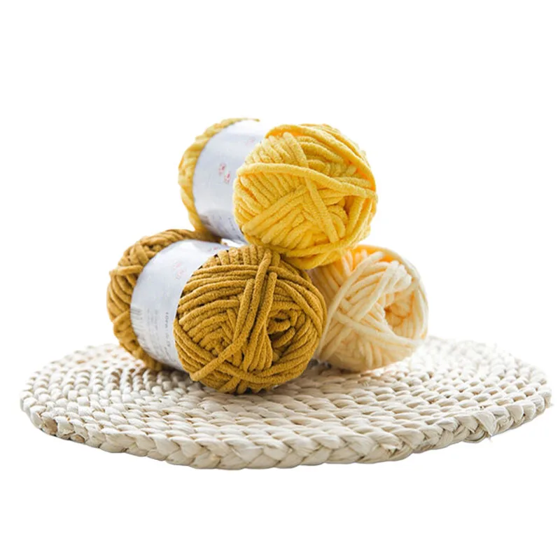 1Pc 50g Hand knitting Velvet Yarn Thick 100% polyester Crocheting Yarn knit Scarf Hat blanket Chenille Yarn Crocheting amigurumi 2