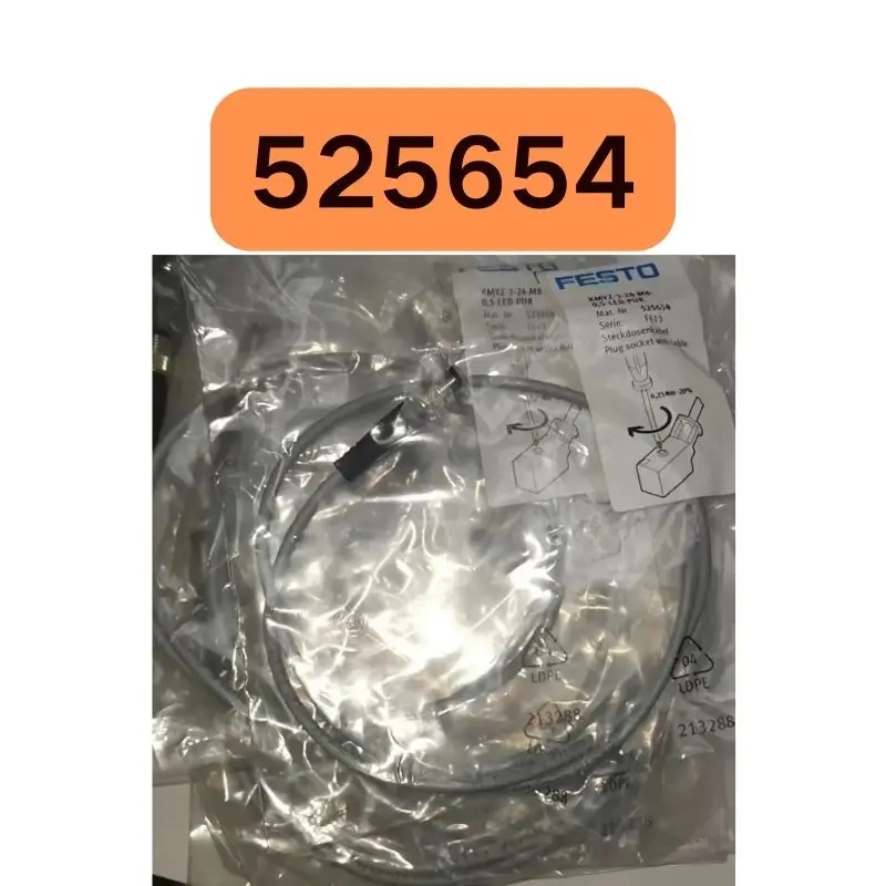 

Brand new 525654 connecting wire, cable plug wire KMYZ-3-24-M8-0,5-LED-PU quick delivery in stock