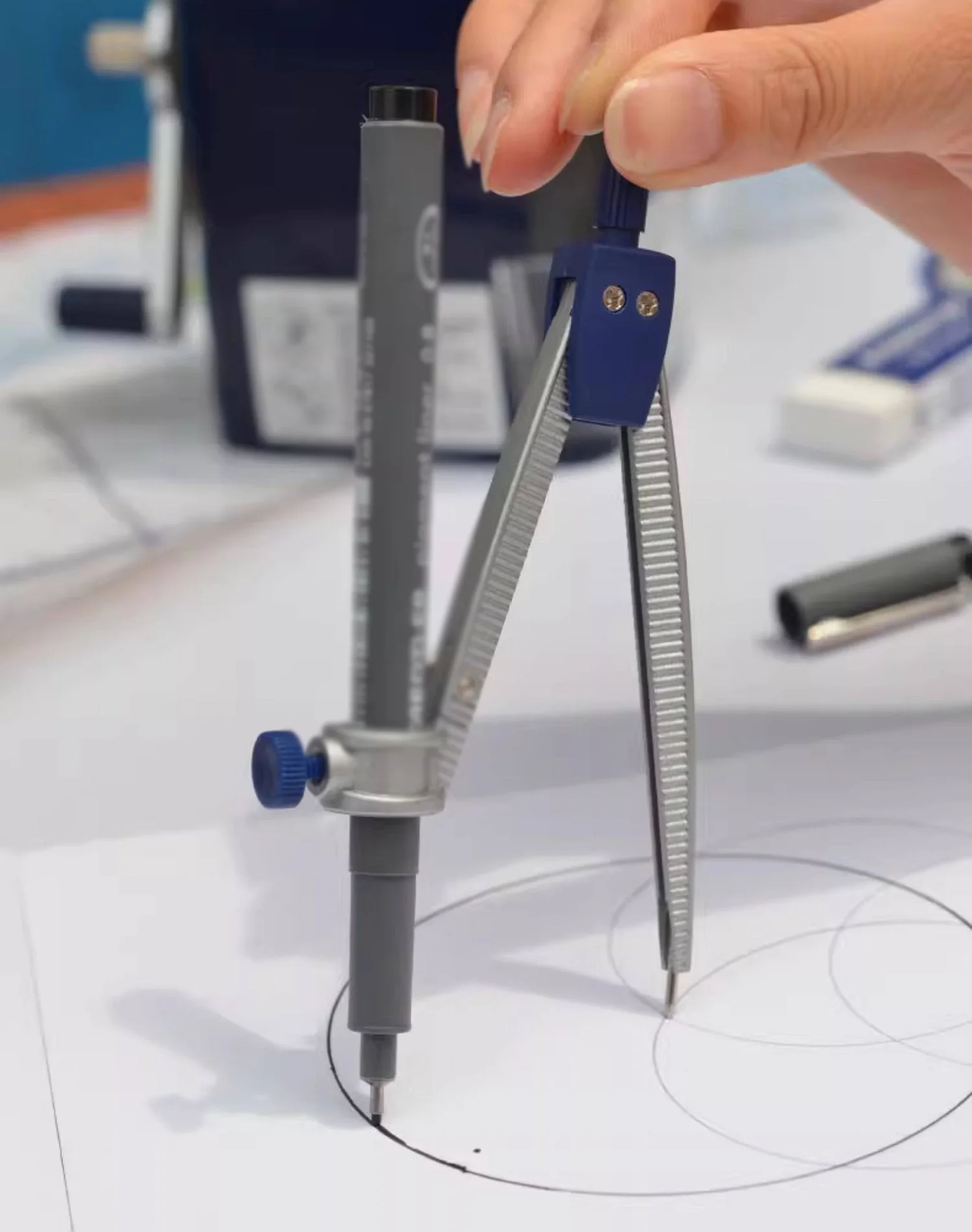 10종 기하학 수학 세트, 깨지지 않는 보관함, 자, 각도기, 컴퍼스, 연필깎이, 지우개, 학생용 학교 용품 선물