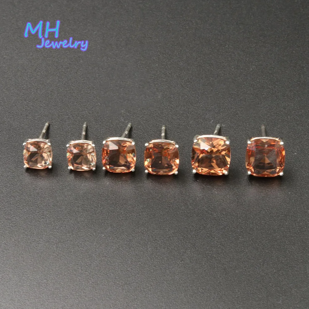 Diaspore Zultanite Cushion Gemstone Stud Earring Per Le Donne 925 Sterling Silver Creato Cambia Colore Regalo Di Fidanzamento Gioielleria Raffinata