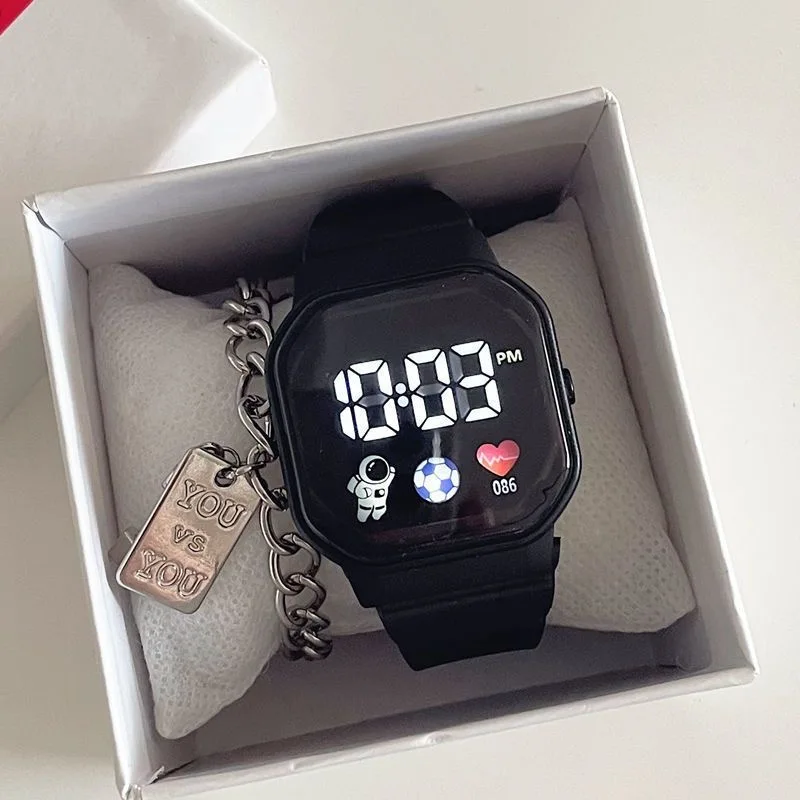 Рисунок 3 - Детские часы с астронавтом для мальчиков и девочек