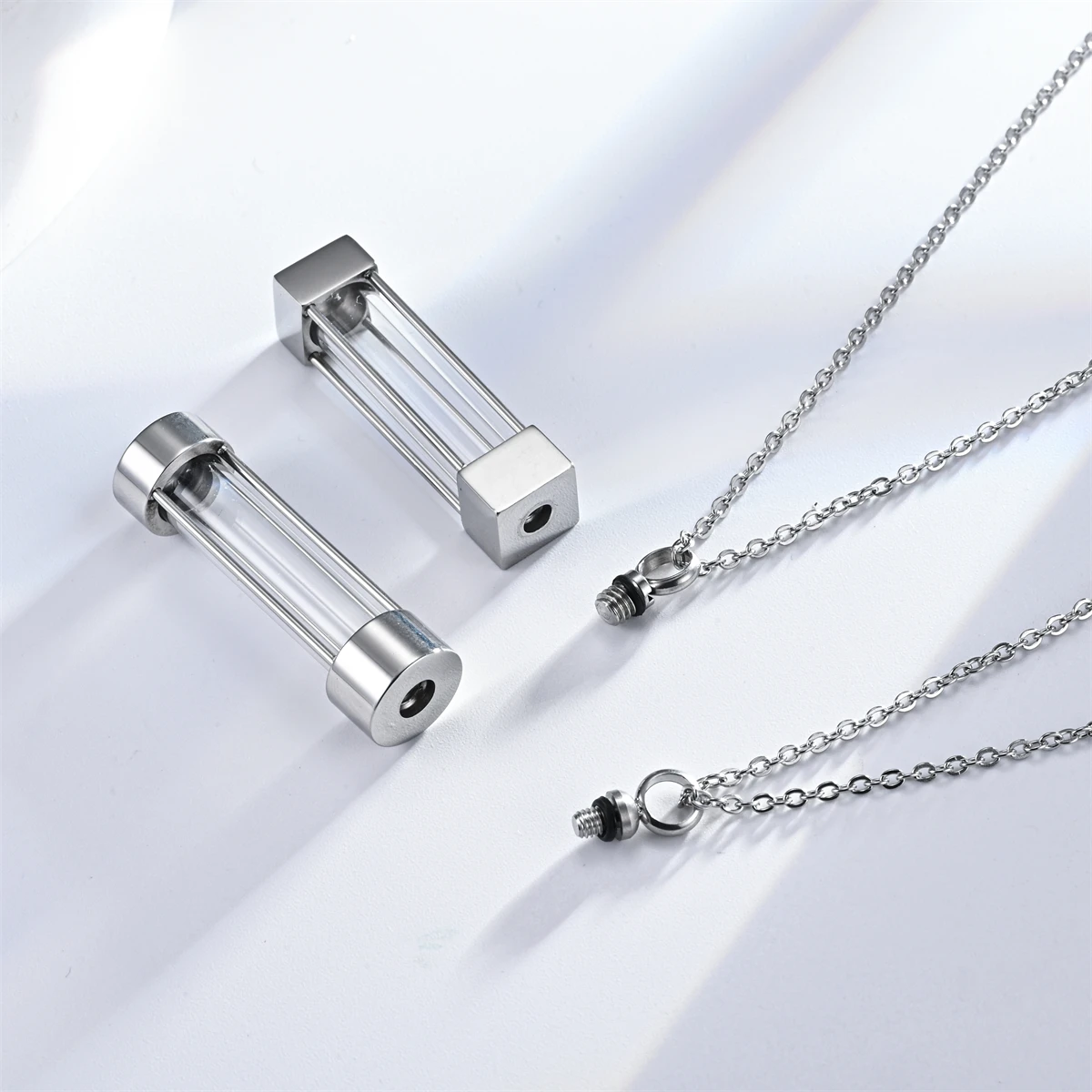 Fashion Glass Cremation Jewelry Urn Necklace for Ashes Stainless Steel Perfume Vial Openable Pendant with Filling Set 2