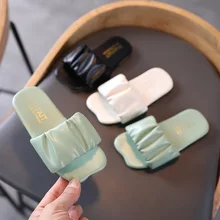 

Children's Slippers Female Baby Fashion Home Sandals Little Girl Soft Bottom Shoes 2021 Summer New Shoes Length Leather Style