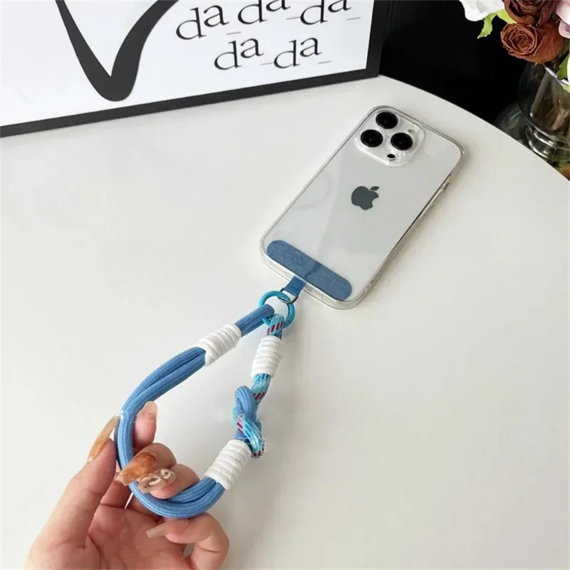 Cute Decorative Mobile Phone Wrist Strap with Anti-Loss Features and Twist Rope Design