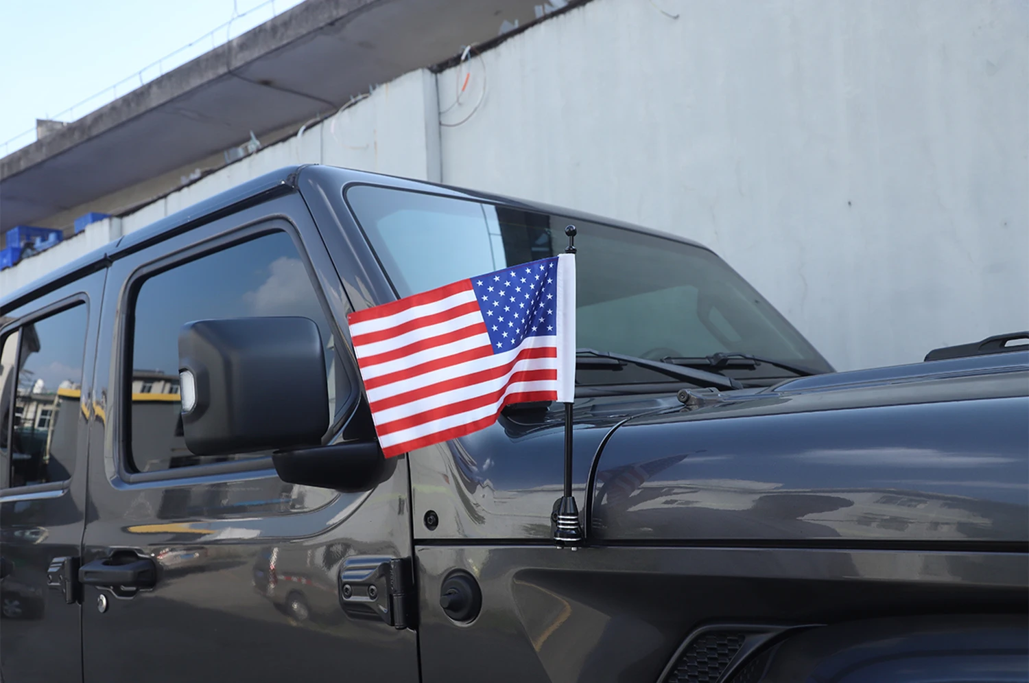 2018 Jeep Wrangler JT Accessories 2020 Jeep Wrangler JT Accessories 2023 Jeep  Wrangler JT Accessories Flagpole Holder U.S. Flag