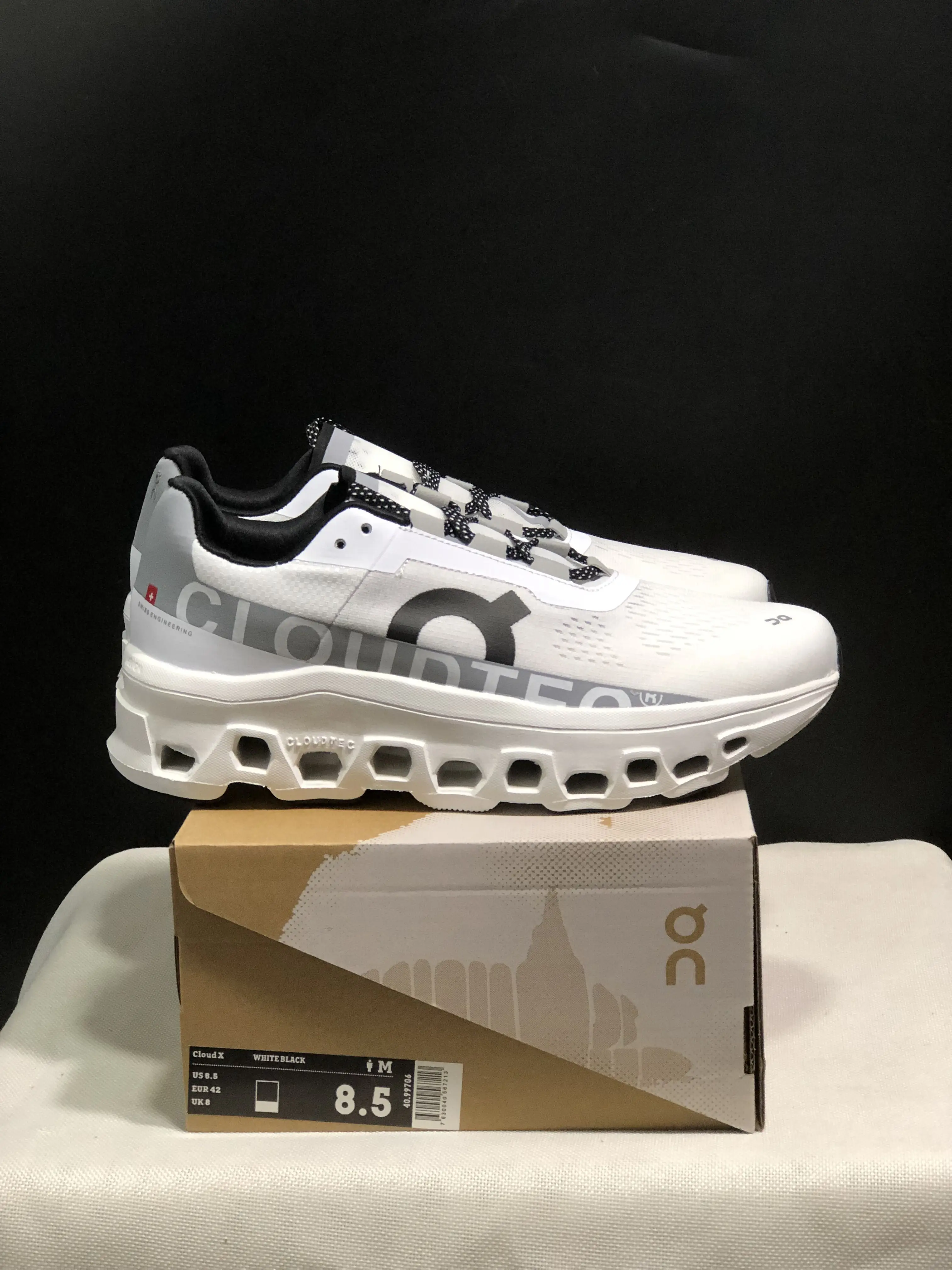 Scarpe da corsa originali Cloudmonster antiscivolo comode coppie in rete Fitness uomo escursionismo all'aperto su scarpe da ginnastica Casual da donna