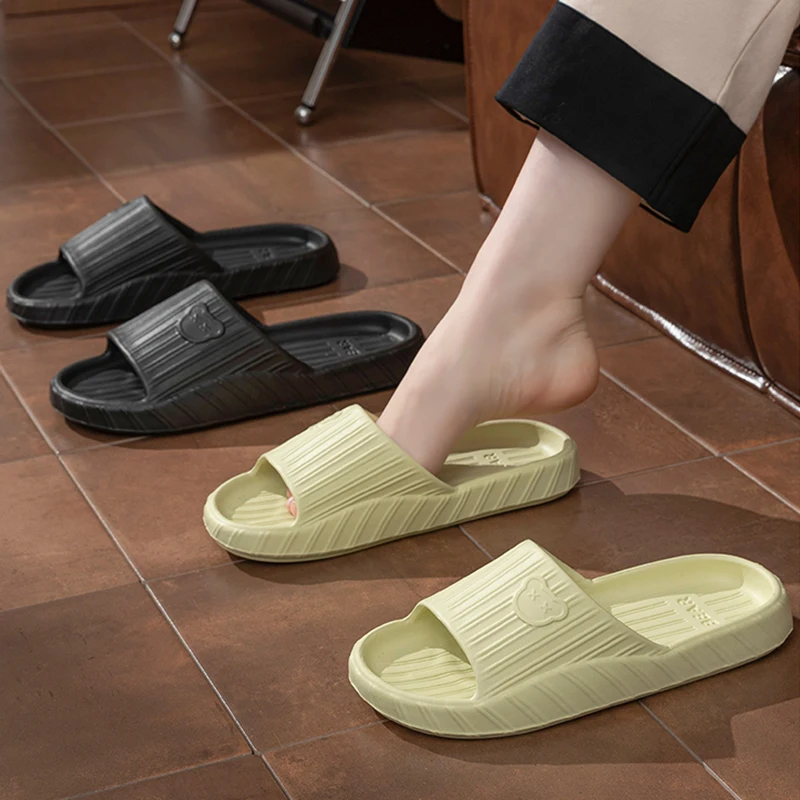 Cute Bear Soft Sole Cloud Slippers Women Lightweight Non Slip Bathroom Slides Woman 2025 Summer Comfort EVA Flip Flops for Home 5