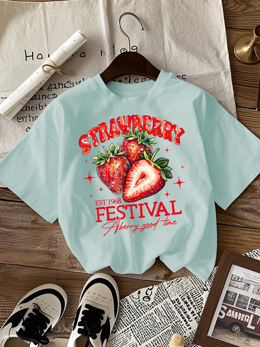 Strawberry Festival Print Women's Casual Breathable Cotton T-Shirt