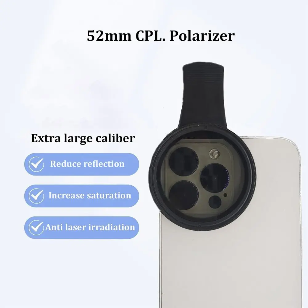 Lot de 2 filtres polariseurs CPL 52mm et 67mm pour objectif appareil photo, posés sur fond blanc