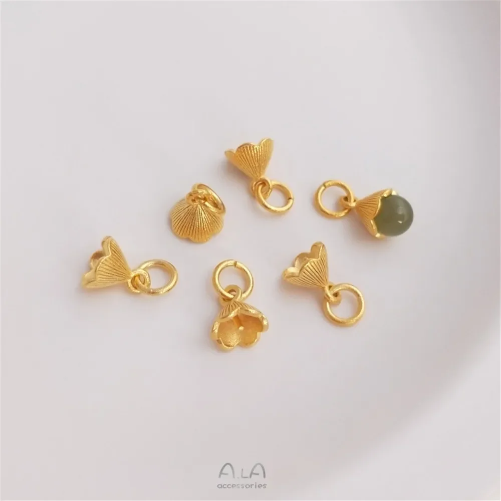 Рисунок 5 - Подвеска в виде цветка с отверстием