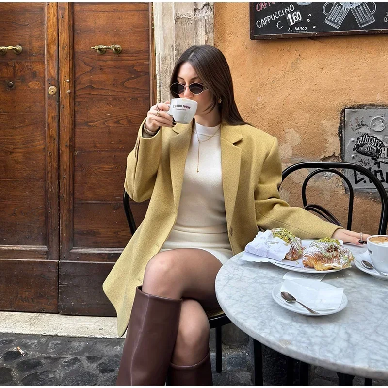 Elegante blazer amarillo para mujer, chaqueta de traje de manga larga con solapa holgada y botonadura sencilla, primavera 2025, prendas de vestir exteriores para dama de calle alta