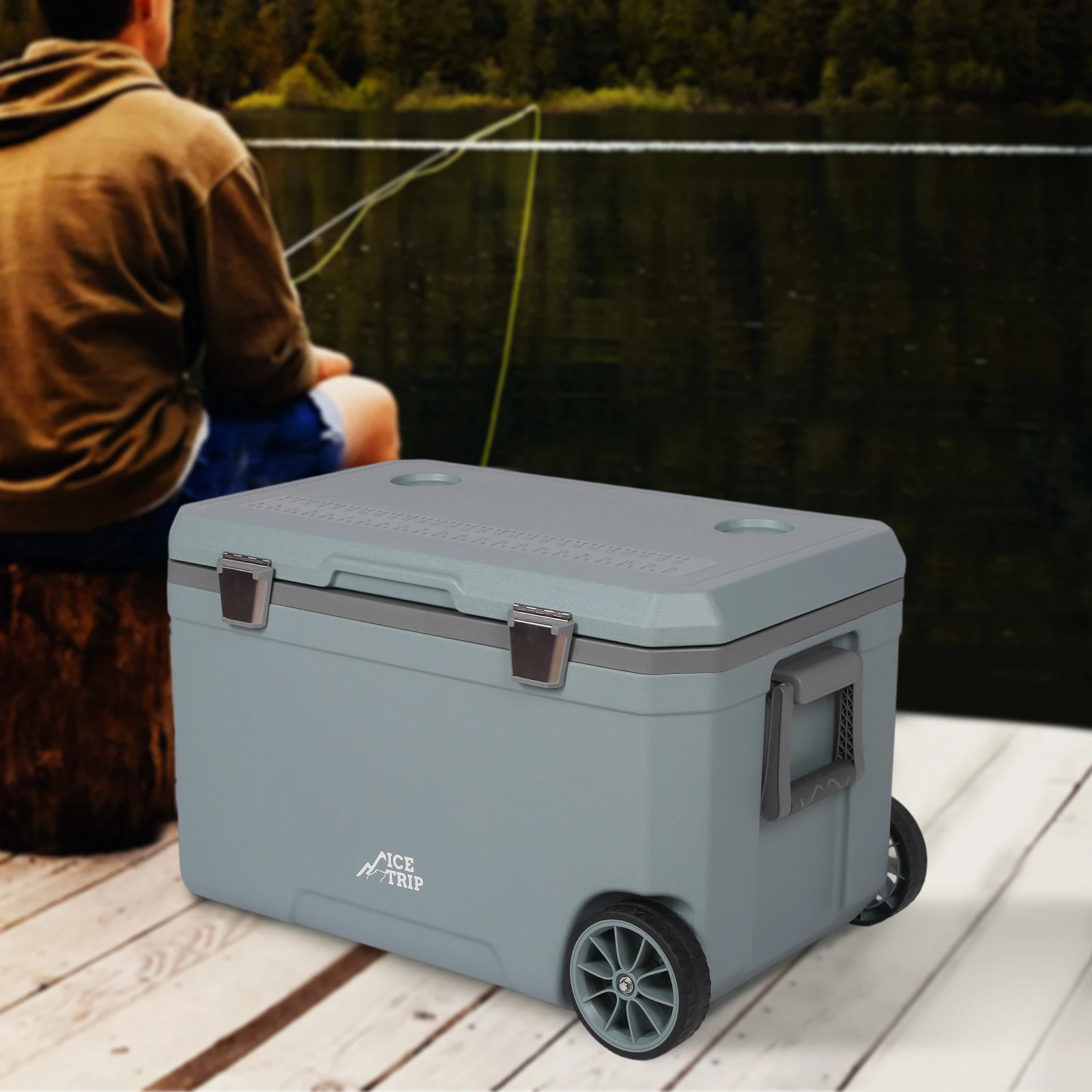 70L Portable Car Wheel Insulator Plastic Cooler Box 30 Percent Lighter Than Rotomolded Ice Chest Box with Handle for BBQ Camping