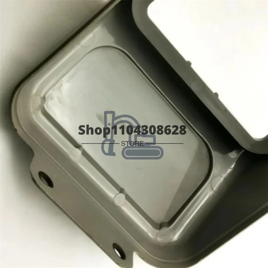 커버 패널 코마츠 22M-54-22111 PC18MR, PC20MR, PC27MR, PC30MR, PC35MR, PC40MR, PC45MR, PC50MR, PC55MR