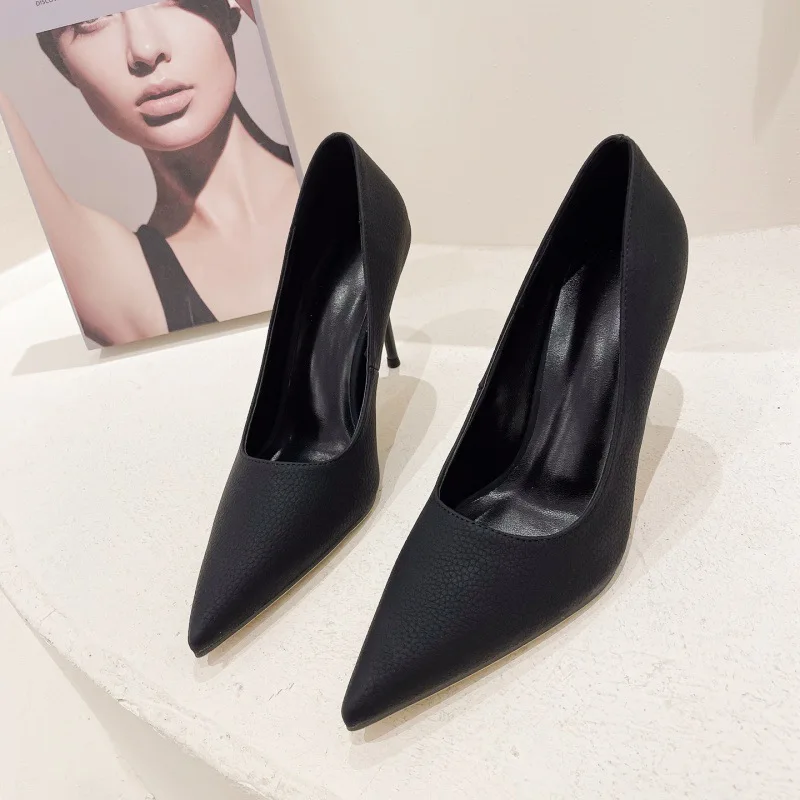 

2023 New Women's High Shoes Fashion Stiletto Pointed Toe Shallow Mouth Sexy Women's Single Shoes Commuting Shoes