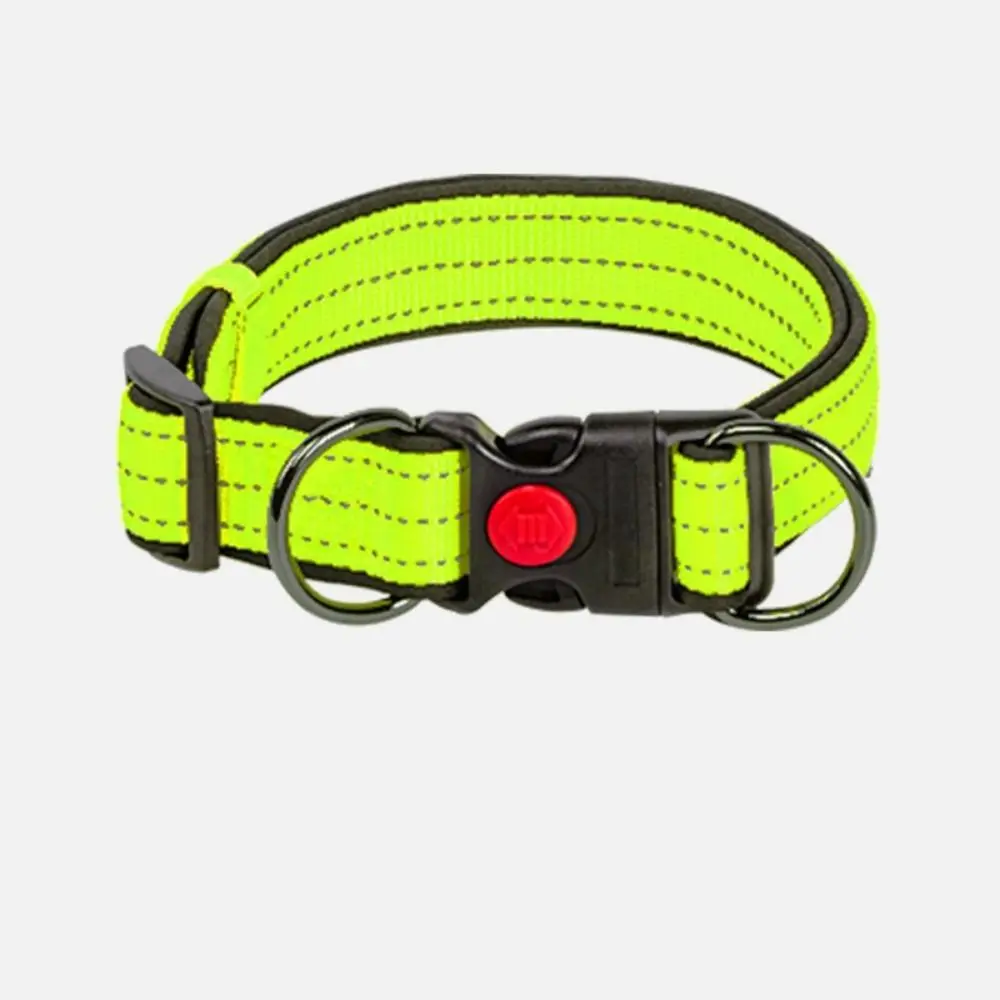 thumbnail image 1 of Collar para perros acolchado reflectante, duradero, resistente, con doble anilla en D, de nailon de seguridad, ajustable para perros pequeños, medianos y grandes, 1 of 5