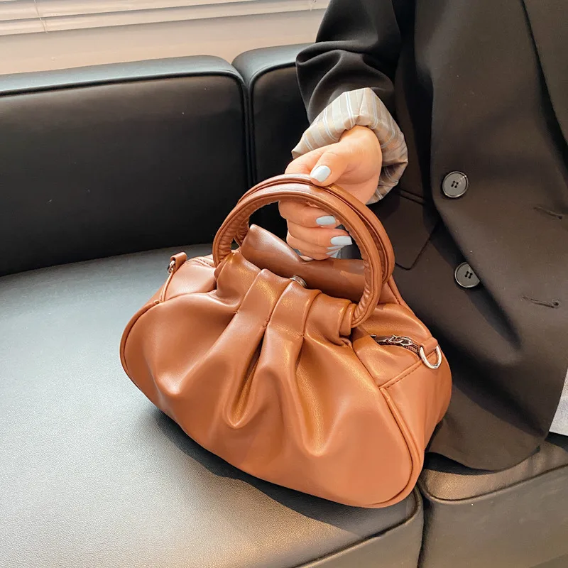

Versatile Underarm Bag 2024 New Fashion Cloud Fold Bag Women's Leisure This Year Popular One Shoulder Crossbody Bag