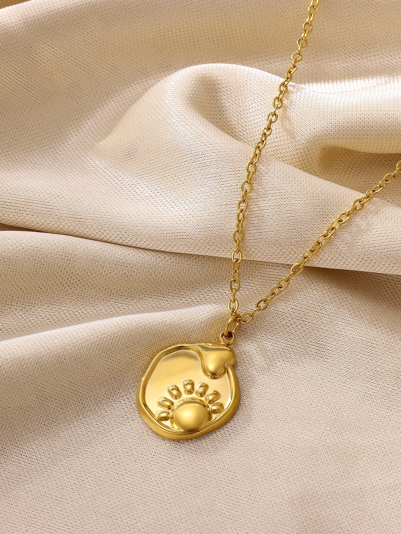 Stainless Steel Geometric Heart Sun Pendant Necklaces For Women