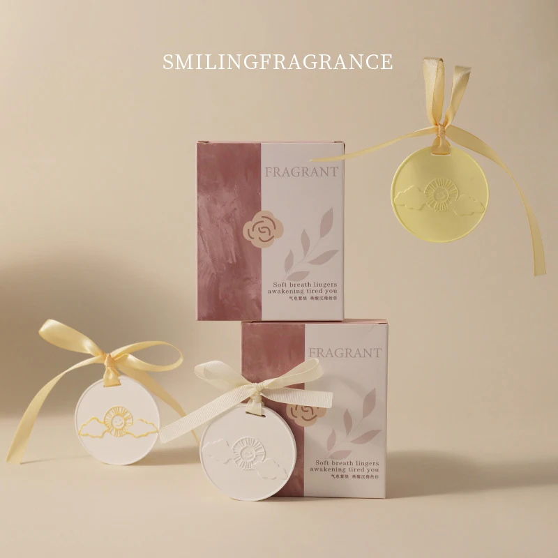 Solid Air Freshener Air Purifying Balm Aromatherapy Plaster Wax Tablet Wardrobe Deodorizer Aromatic Car Rearview Mirror Pendant