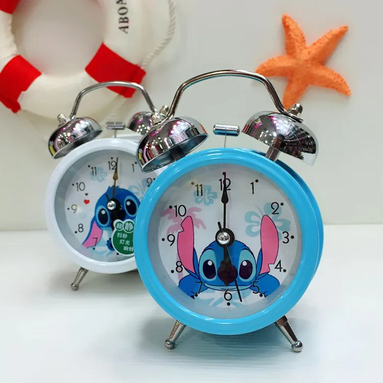 Réveil de dessin animé Disney Stitch pour garçons et filles, horloge de  bureau de chevet, horloge d'heure silencieuse, personnalité mignonne, mode,  décoration de la maison, cadeaux - AliExpress