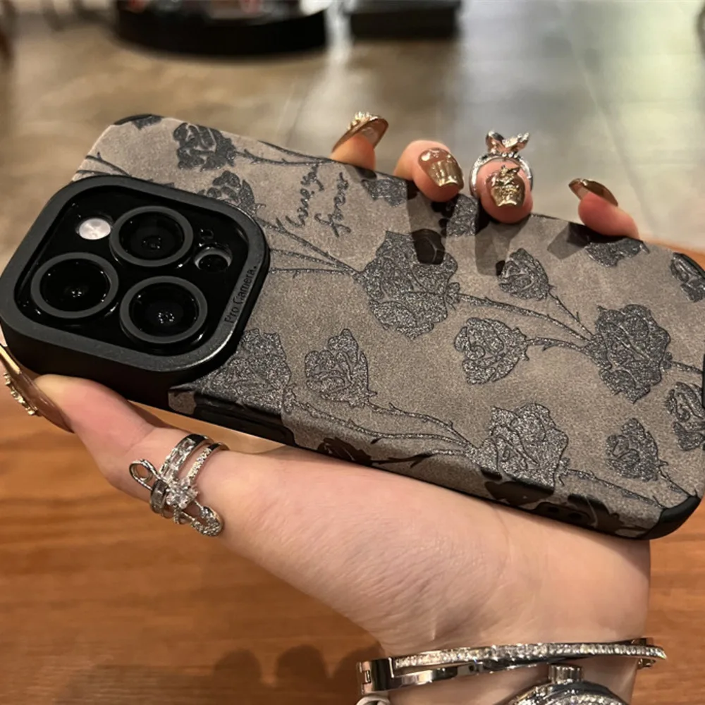 【Alta qualità】 Custodia per telefono con fondo grigio e rosa nera Nuovo iPhone 15 Promax 13 Set 16 Premium 14 Anti caduta 12 Silicone_voghion.com