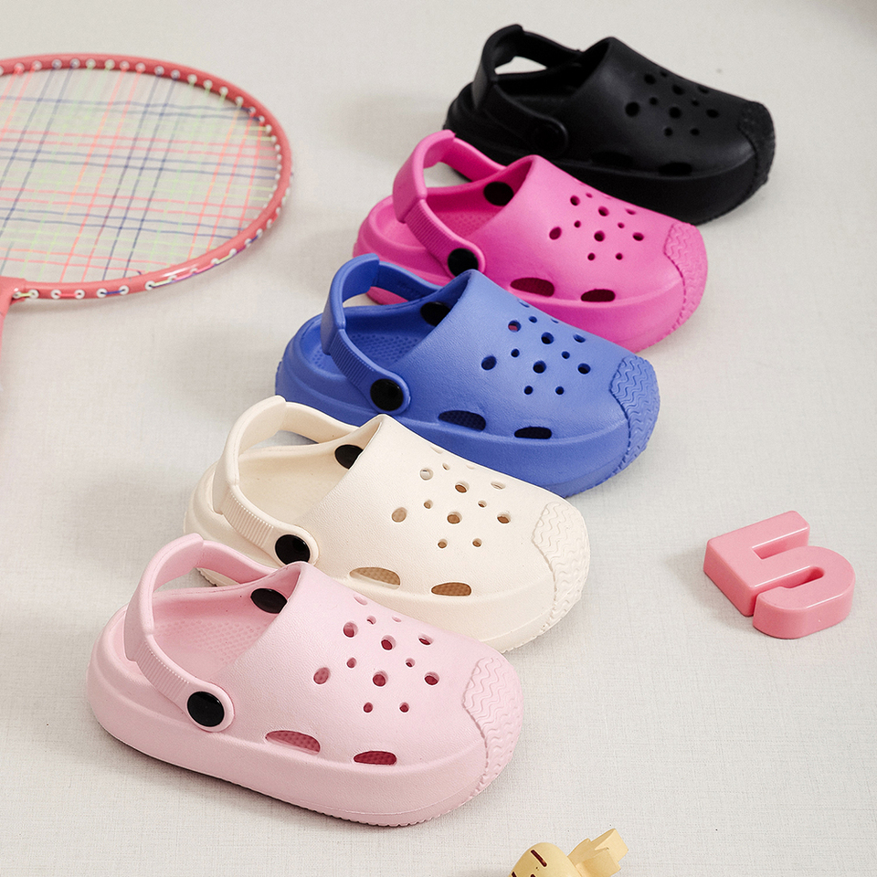 Children's Slippers Lightweight Anti-slip Hollow For Girls & Boys Soild Color Slip On Closed Toe Clogs Kids Garden Shoes Sandal