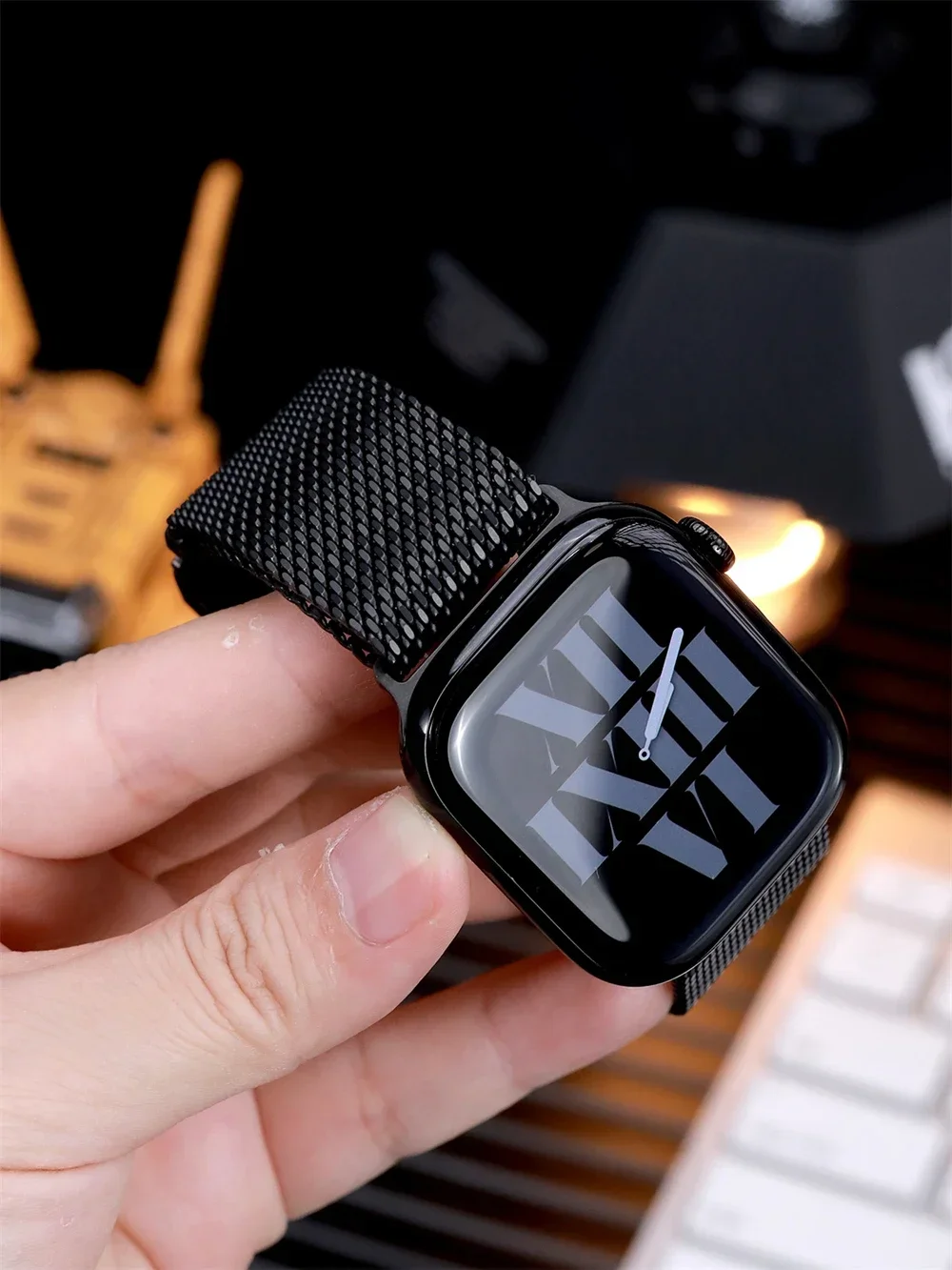 Apple Watch Milanese Loop Image 15