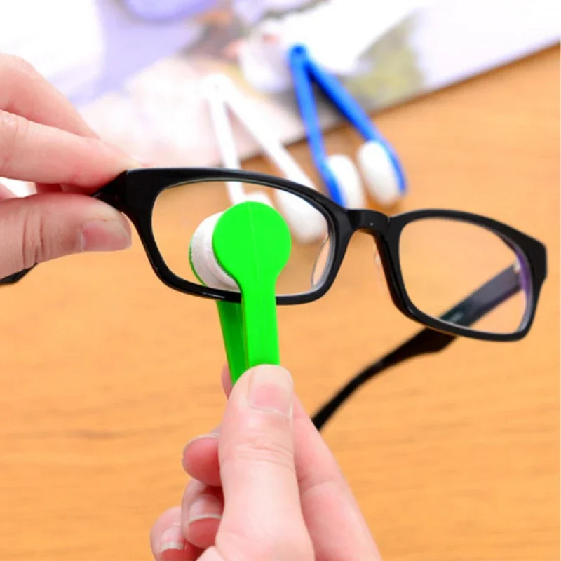 

Portable Multifunctional Glasses Cleaning Rub Eyeglass Sunglasses Spectacles Microfiber Cleaner Brushes Wiping Tools Mini 1 Pcs