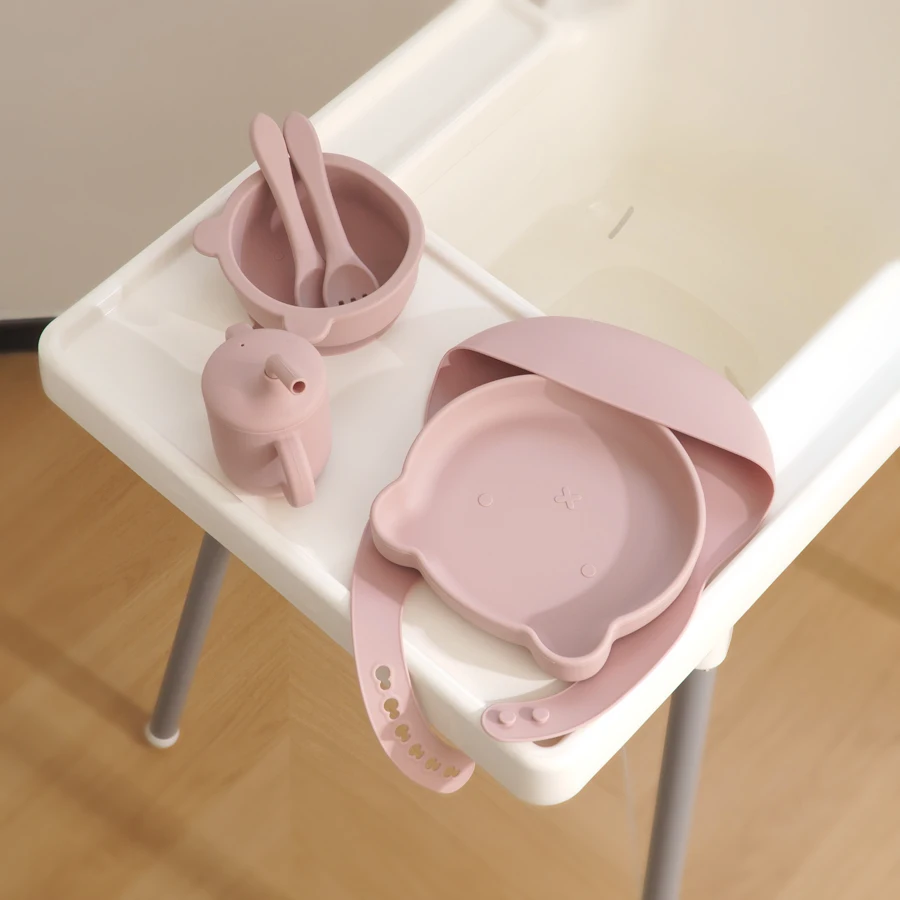 Color Kids Silicone Baby Feeding Set Adjustable Bib Cartoon Bear Shape Sucker Bowl Plate Portable Cup Utensils Tableware Sets 4