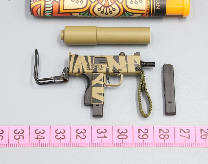 

VTS TOYS 1/6 Scale Soldier VM019R Submachine Model for 12'' Secret Service