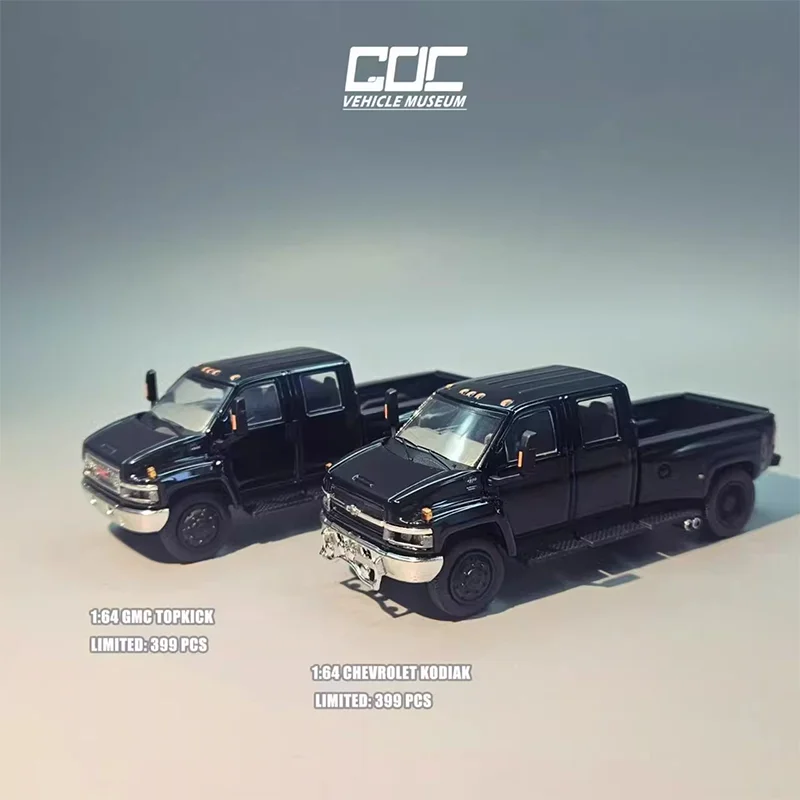 GMC Top Kick 1/64 GOC ピックアップトラック ミニカー 1:64 GOC *WHITE* GMC TOPKICK 4500 Crew Cab DUALLY Pickup