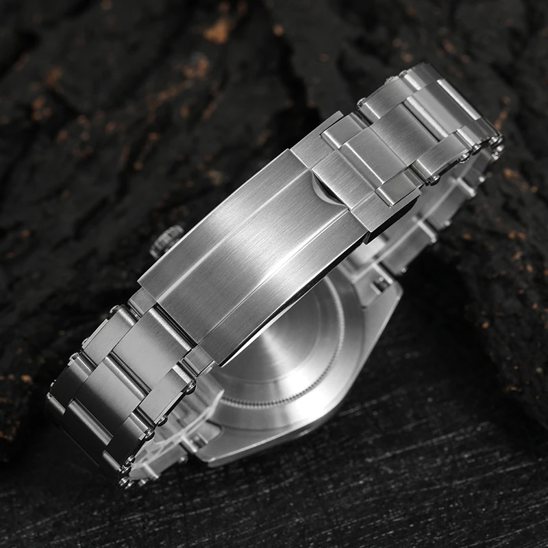 Militado ML06 BB58 NH35 Movement Luminous Watches Domed Sapphire Crystal, High Clear AR Coating 200M Waterproof Wristwatch