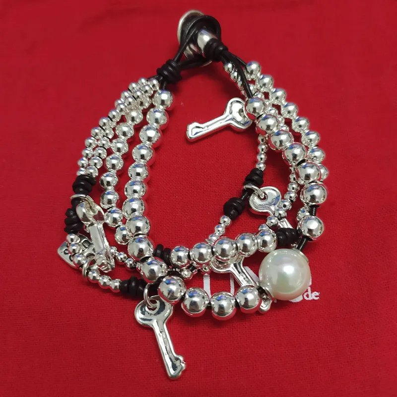

2022 New Stainless Steel Alloy Silver Color Cute Have Logo No Buckle Fashion Charm Bead Bracelet Free Wholesale Shipping
