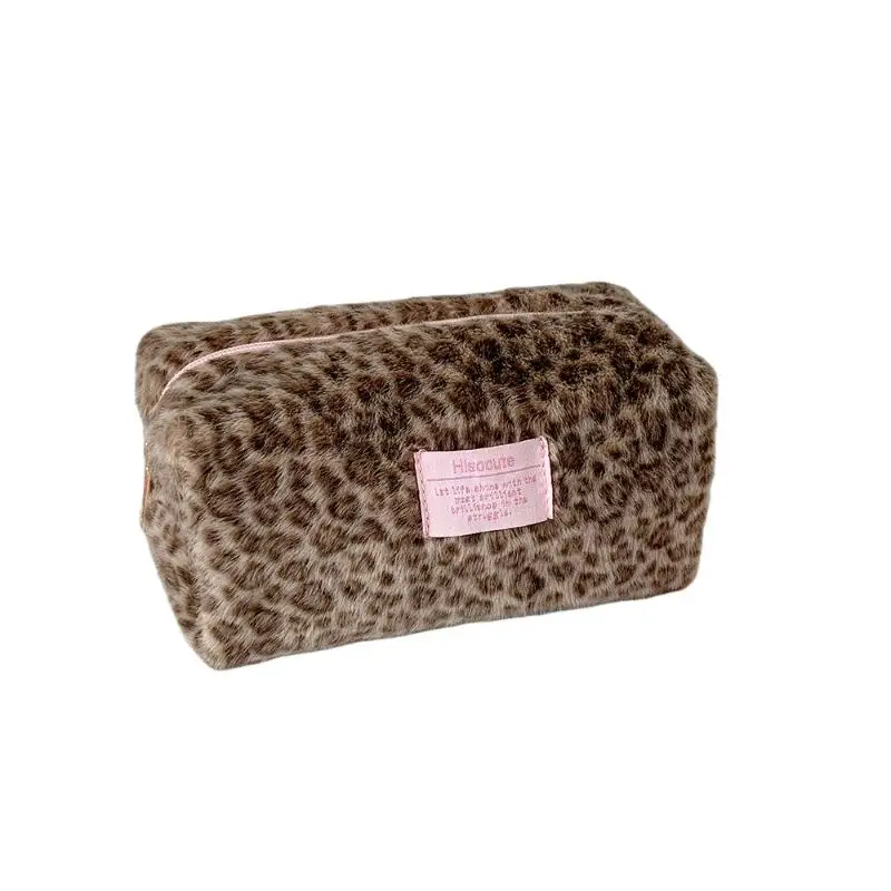 Plüsch-Make-up-Taschen mit Griff, weiche Reise-Kosmetik-Aufbewahrungstasche, tragbar, Organizer mit Liebesdruck, Federmäppchen, niedliche Clutch-Tasche – Detail 5