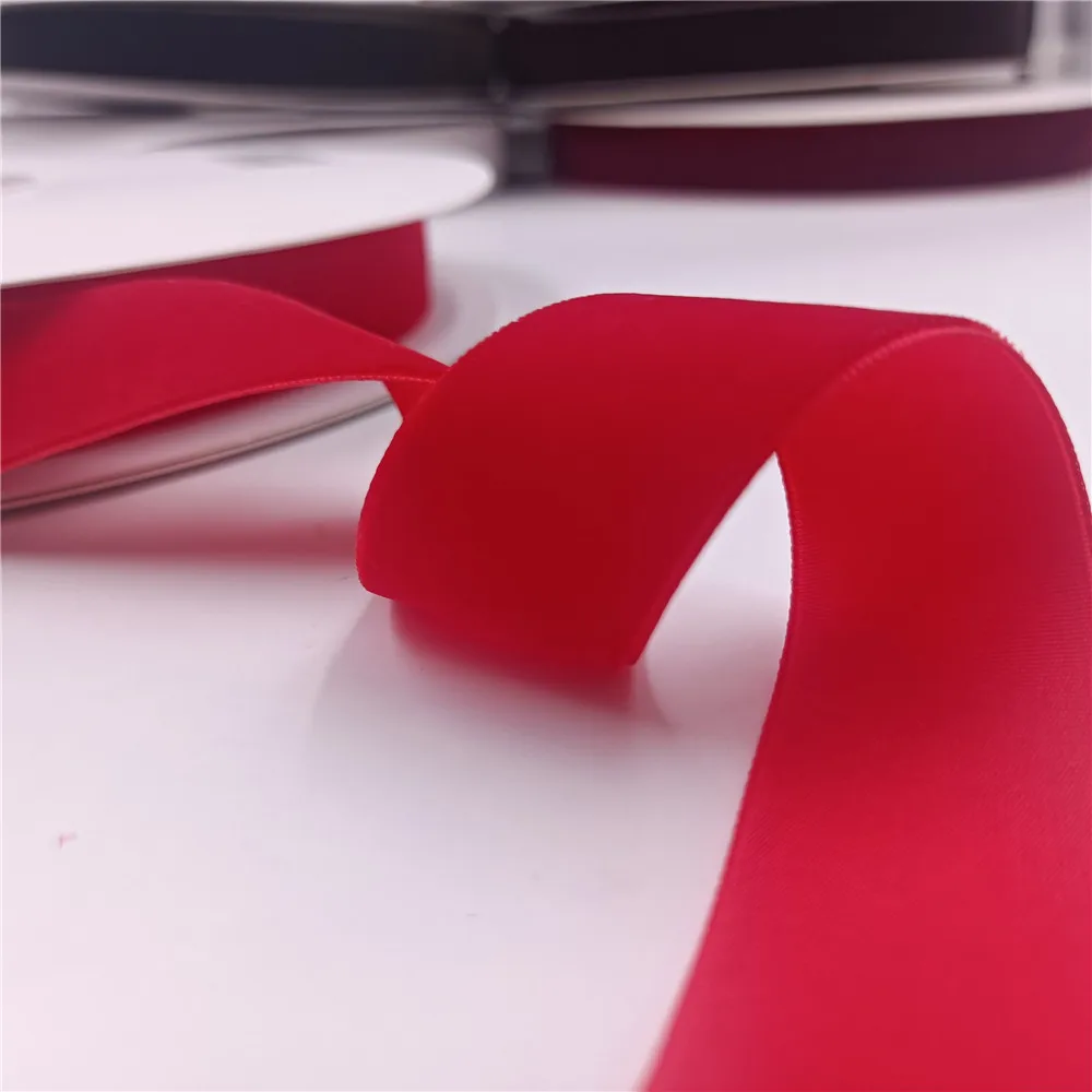

25mm Single Face Red Velvet Ribbon for Handmade Gift Bouquet Wrapping Party Decoration Christmas Inelastic