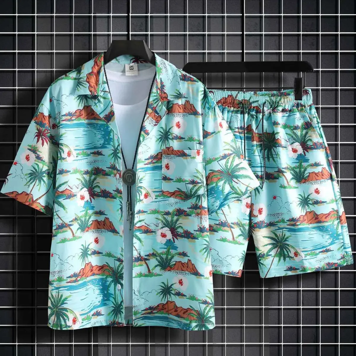thumbnail image 1 of Conjuntos de camisas para hombre, conjuntos de playa blancos, conjunto de 2 piezas, conjunto coreano de dos camisetas, pantalones cortos, trajes para hombre, elegantes, 5xl, elásticos, sueltos, fresco, 1 of 5