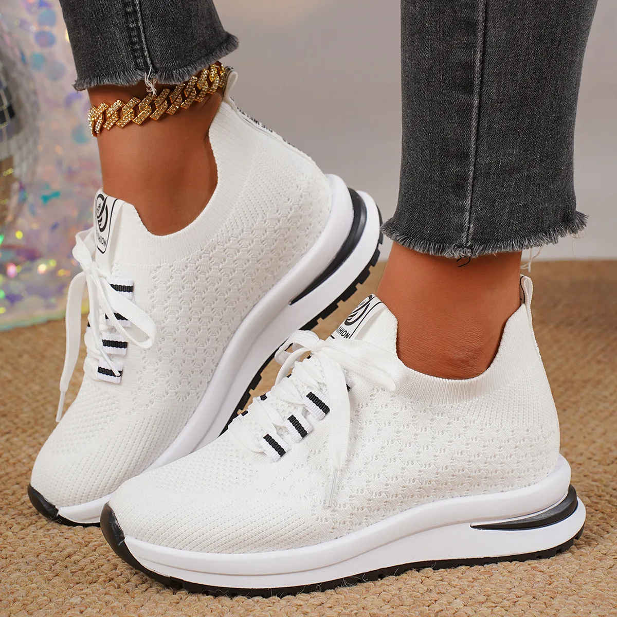 Women's Casual Lace-up Shoes Summer New Style Heightening Anti-Slip Thick Heel Knitting Mesh Rubber Bottom Sneakers