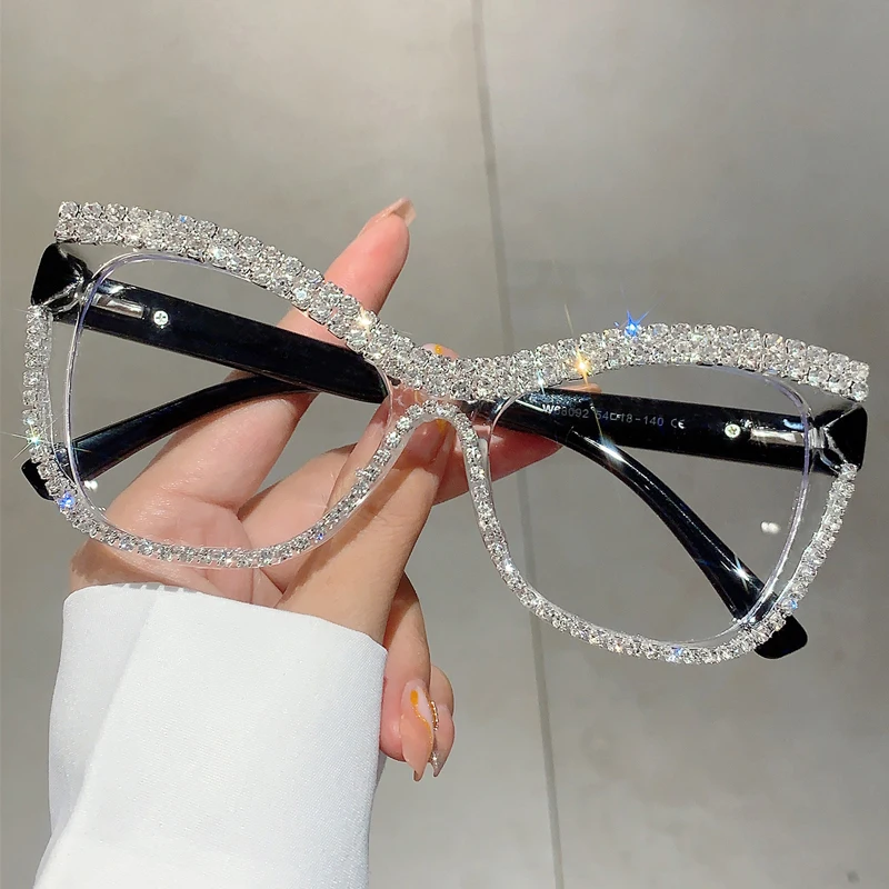 Fashion Eyeglasses KAMMPT Cat Eye Glasses Rhinestones Vintage Stylish Trendy Brand Design Oversized Women Decoration