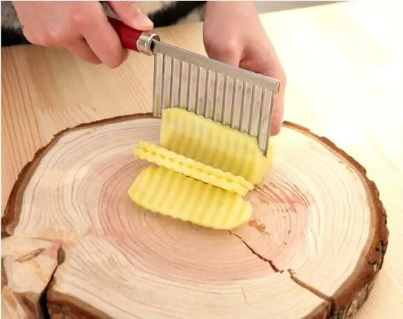 1PC Stainless Steel Kitchen Potato Carrot Fruit Vegetable Cutter Tools Wavy Edged Peeler Cooking Tools French Fry Cutter LF 170