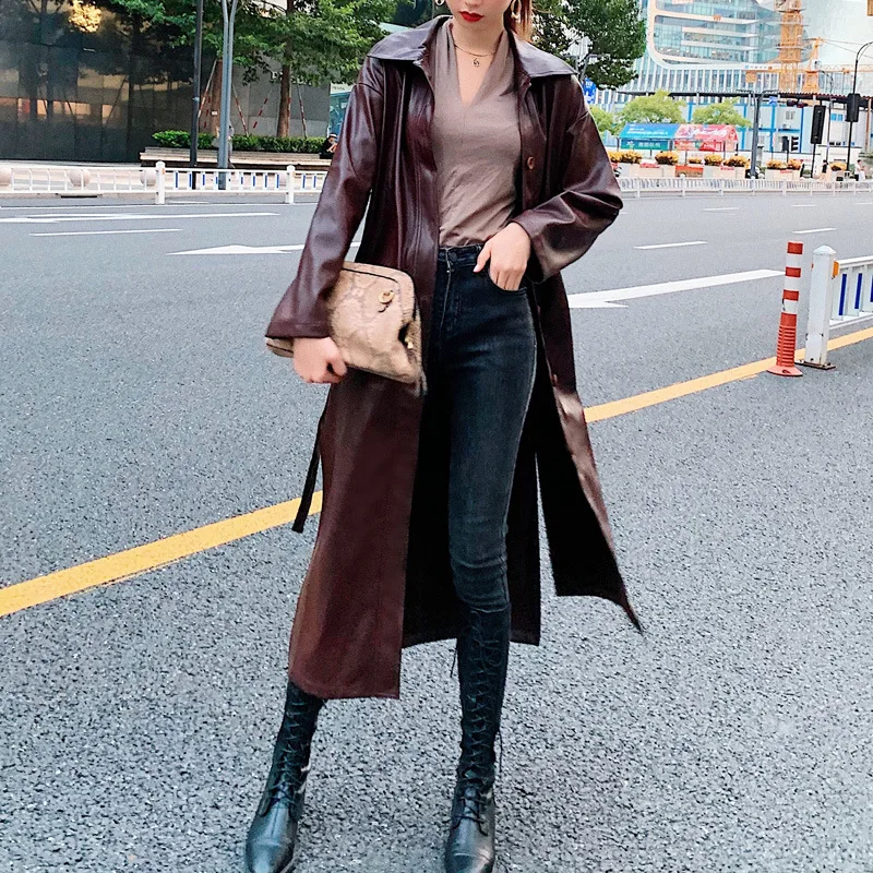 Рисунок 6 - Женский длинный жакет из искусственной кожи